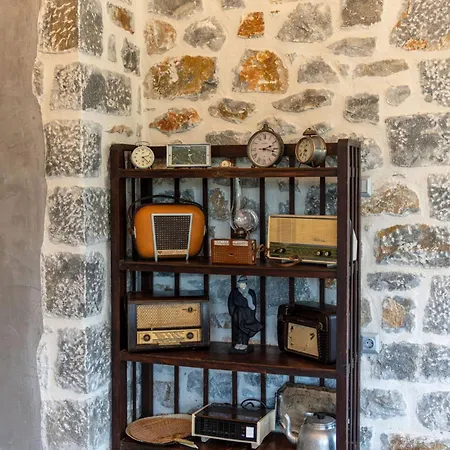 Marlia Villa *