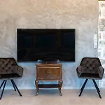 Marlia Villa *