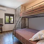 Marlia Villa *