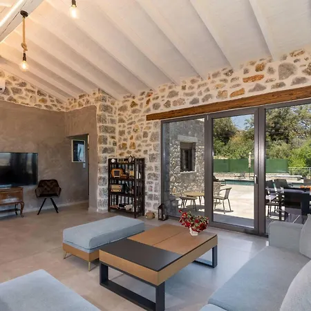 Marlia Villa